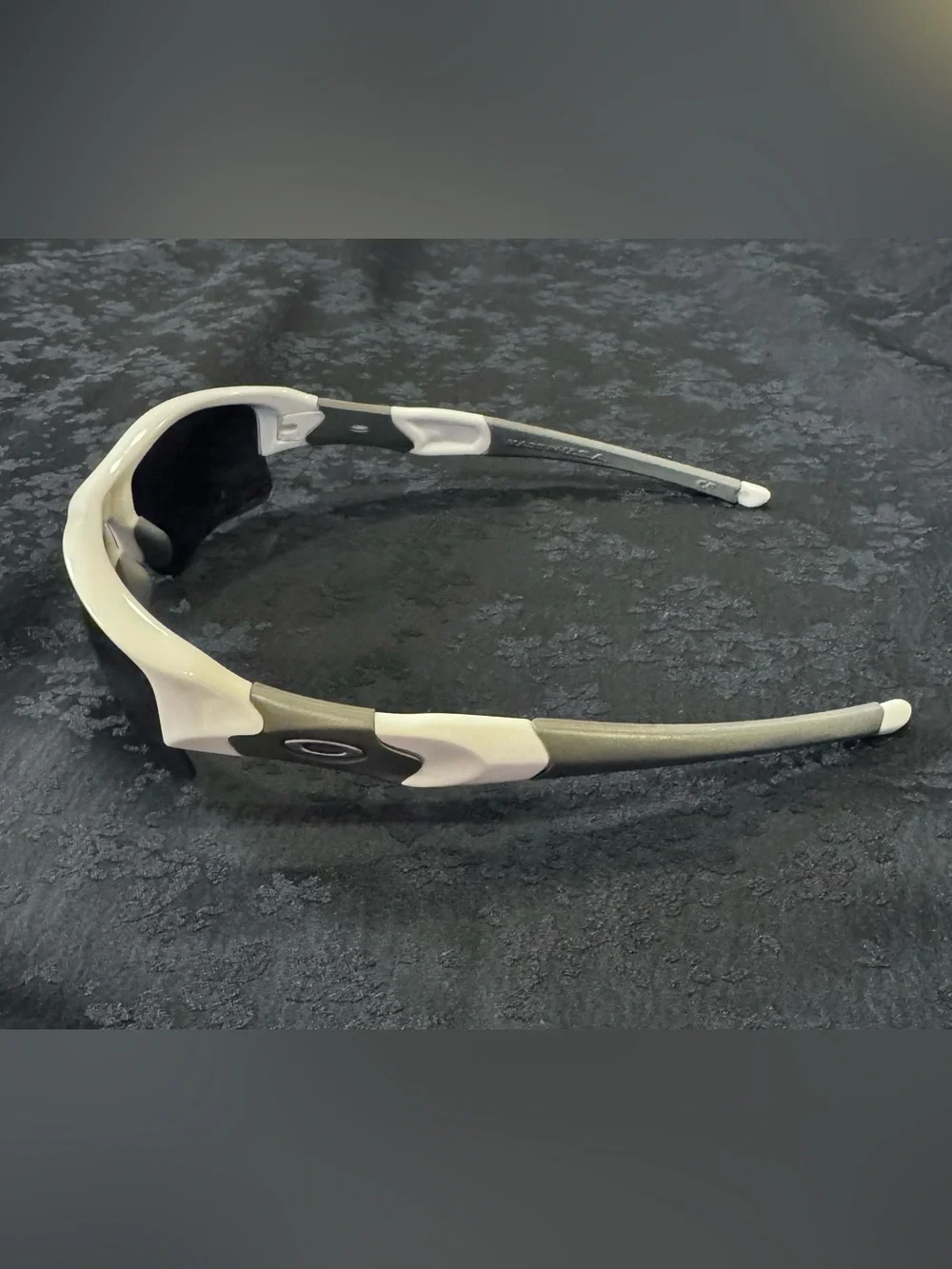 Men’s Oakley Flak Jacket 03-917 White and Slate Gray  Sport Sunglasses Tinted